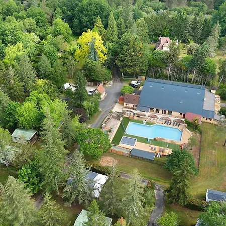 Σαλέ Les Pialades -chalet Club 5 Nabirat